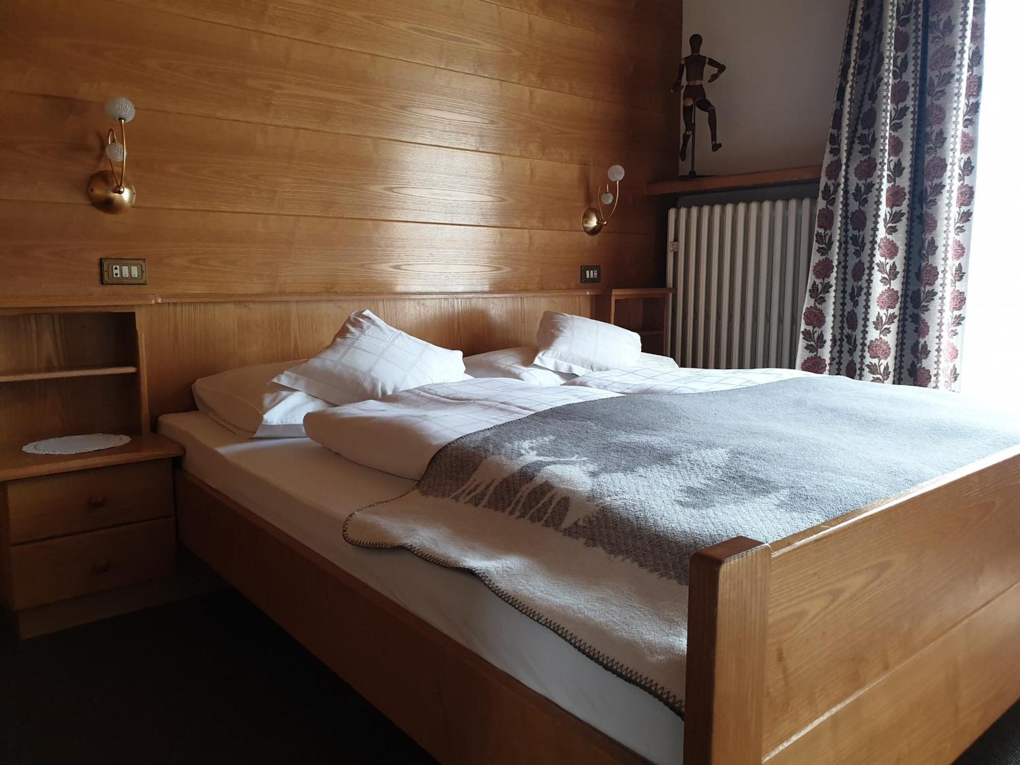 Garni Le Chalet Santa Cristina Val Gardena Екстер'єр фото
