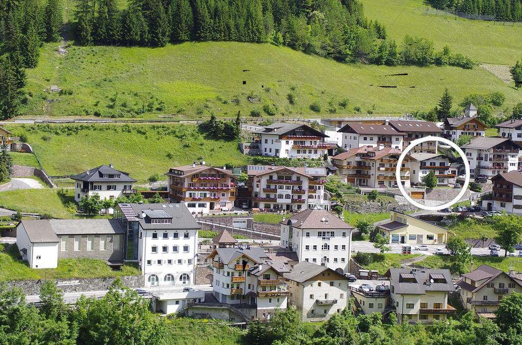 Garni Le Chalet Santa Cristina Val Gardena Екстер'єр фото