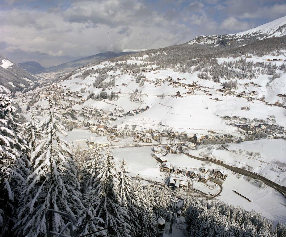 Garni Le Chalet Santa Cristina Val Gardena Екстер'єр фото