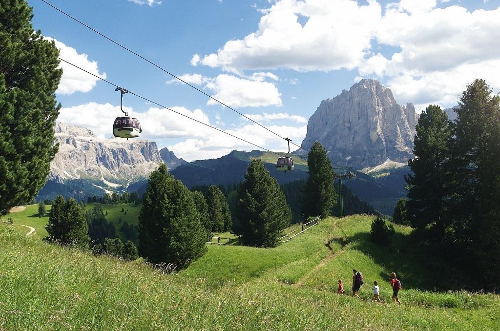 Garni Le Chalet Santa Cristina Val Gardena Екстер'єр фото